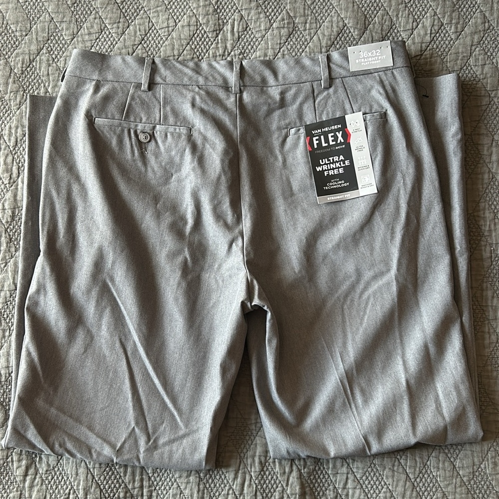 NWT Van Heusen Flex Pants 36x32